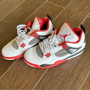 Air Jordan Flight 2012 FIRE RED IVs